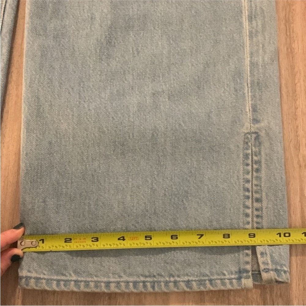 SNACKS from Mother The Fun Dip Puddle Sliced Size 25 Mid Rise Loose Light Wash - Picture 12 of 13